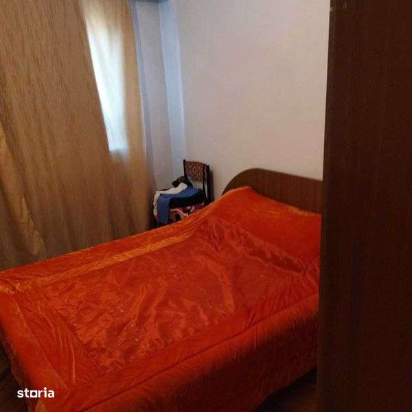 Vand apartament 3 camere - Dr. Tr. Severin - Imagine principală: 5/8