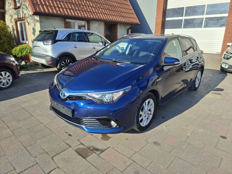 Toyota Auris II 1.8 HSD Luna 2018