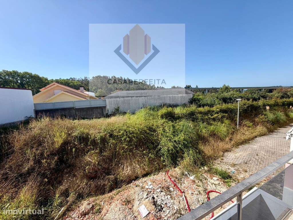 Apartamento T3 NOVO de 2 Frentes com 156m2, Varanda e 2 Lugares de ...-18