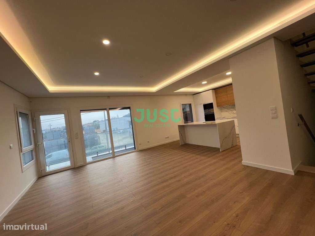 Moradia quinta do chiado pronta com piscina - Grande imagem: 4/26