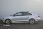 Volkswagen Jetta 2.0 TDI Comfortline - 2