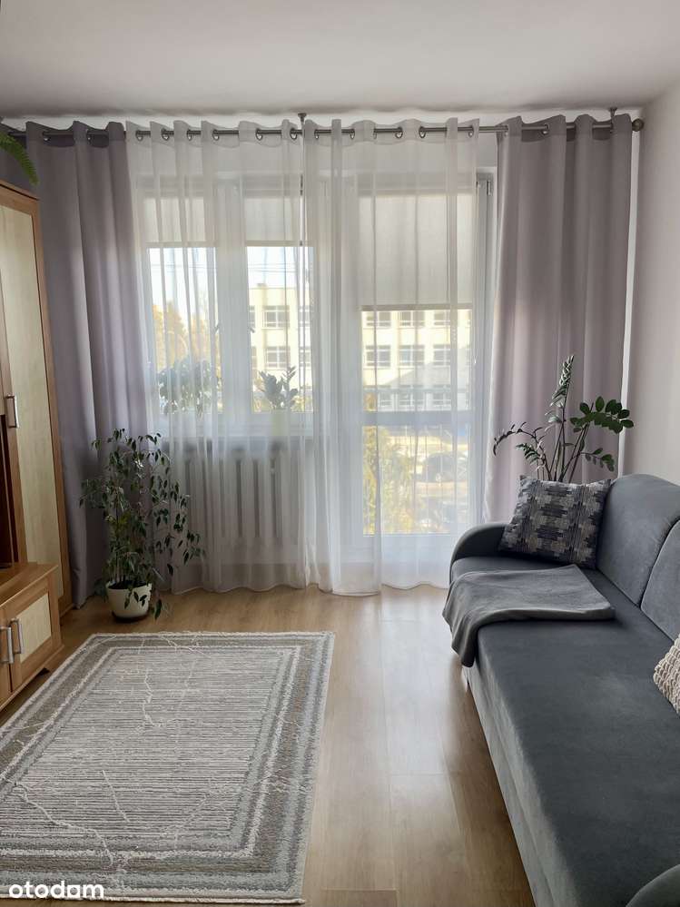 37 m² | Listopadowa | balkon | 2 piętro | parking – pohled 3