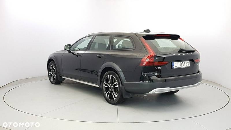 Volvo V60 Cross Country - 5