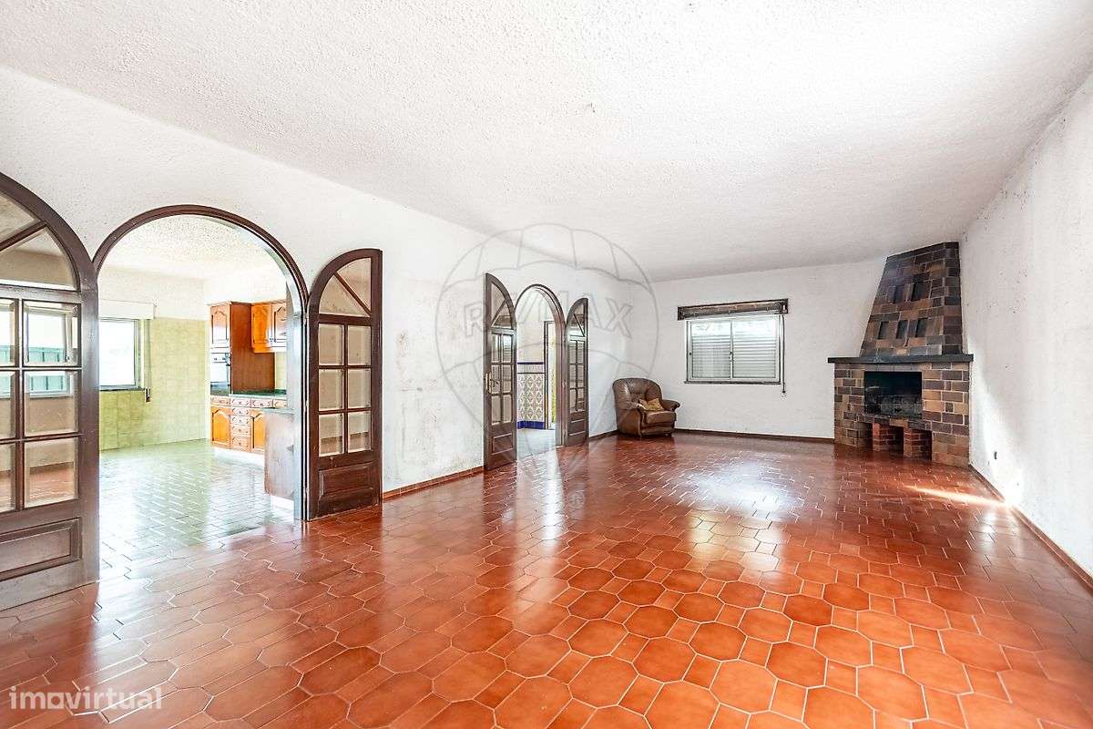 Moradia T3 para venda - Grande imagem: 2/48