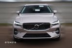 Volvo XC 60 B4 D AWD Plus Dark - 2