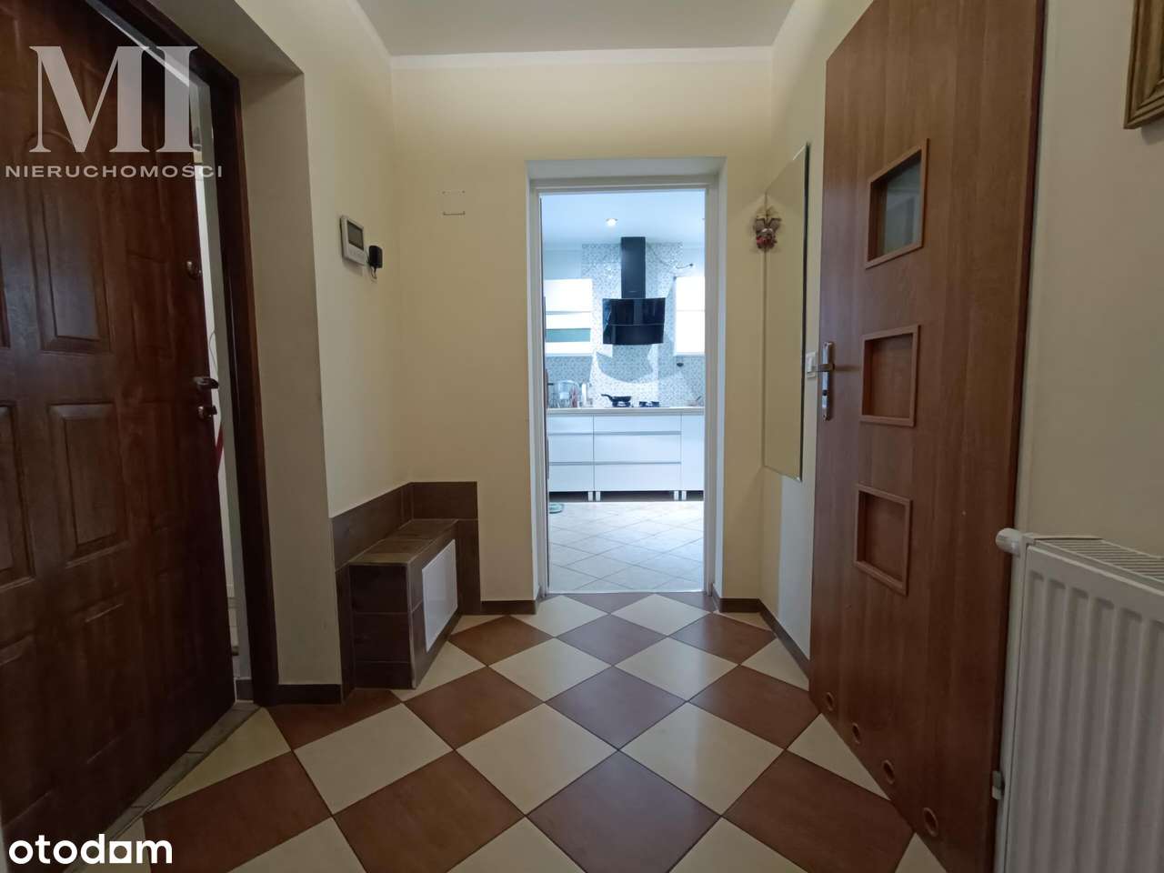 Dom  na sprzedaż  pow. Konin, duża działka-13