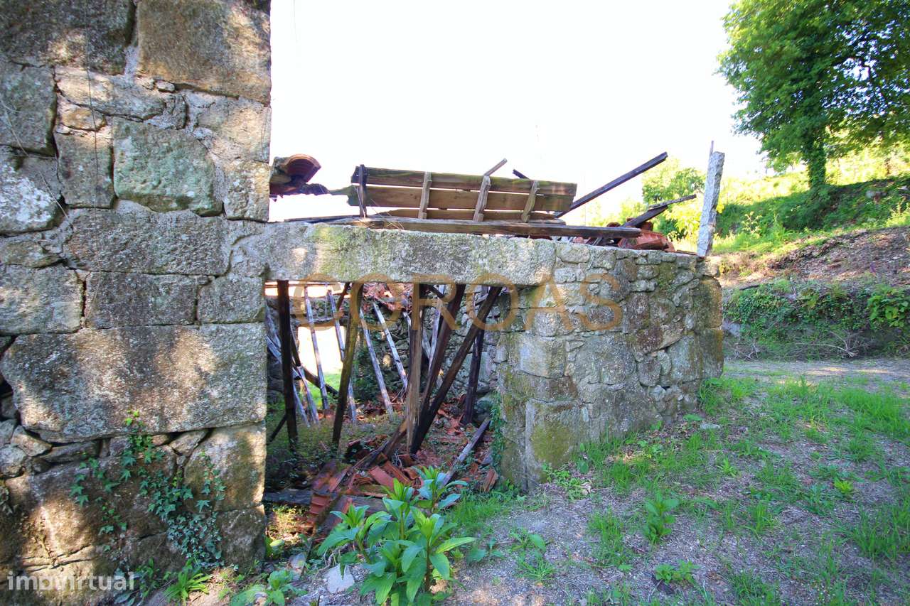 RUINA - TERRAS DE BOURO - 1.450 M2 TERRENO
braga-9