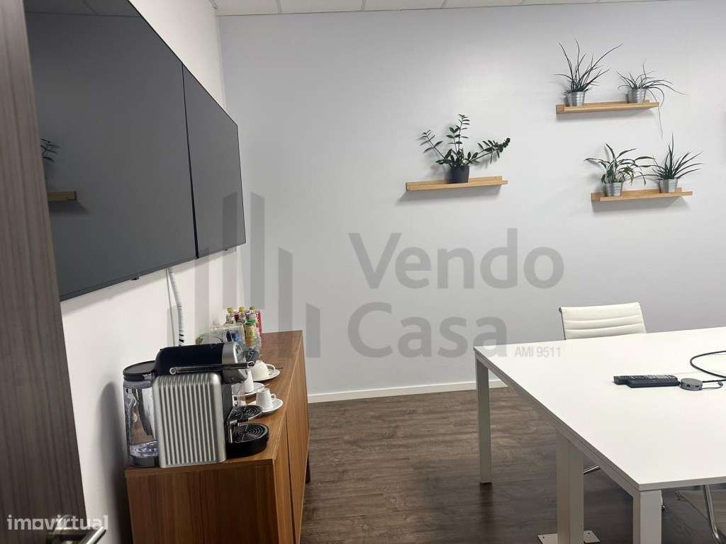 Arrenda-se Espaço Comercial - Braga - Grande imagem: 2/17