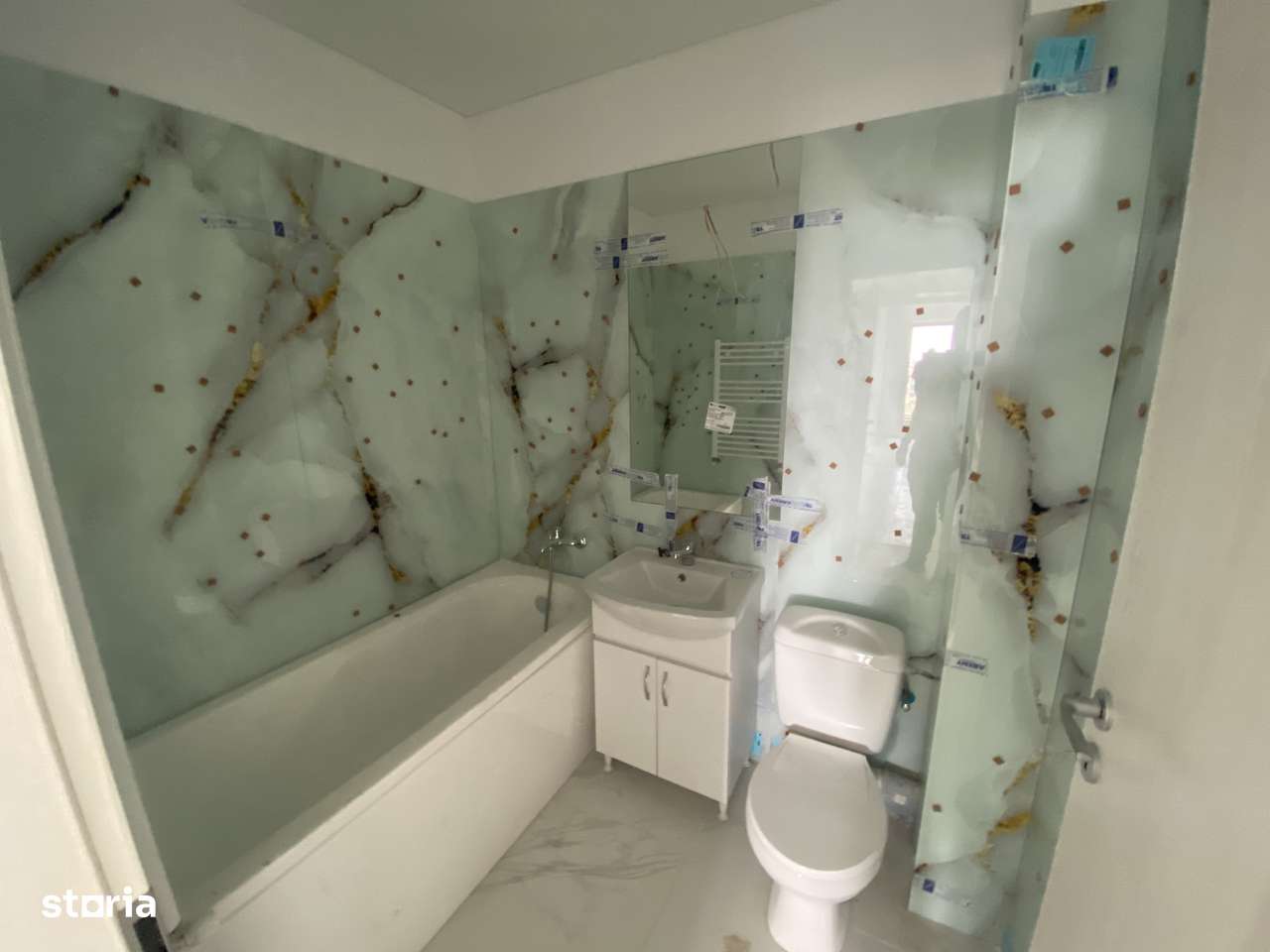 Garsoniera fara tva in Bloc 4 etaje cu lift Militari-5