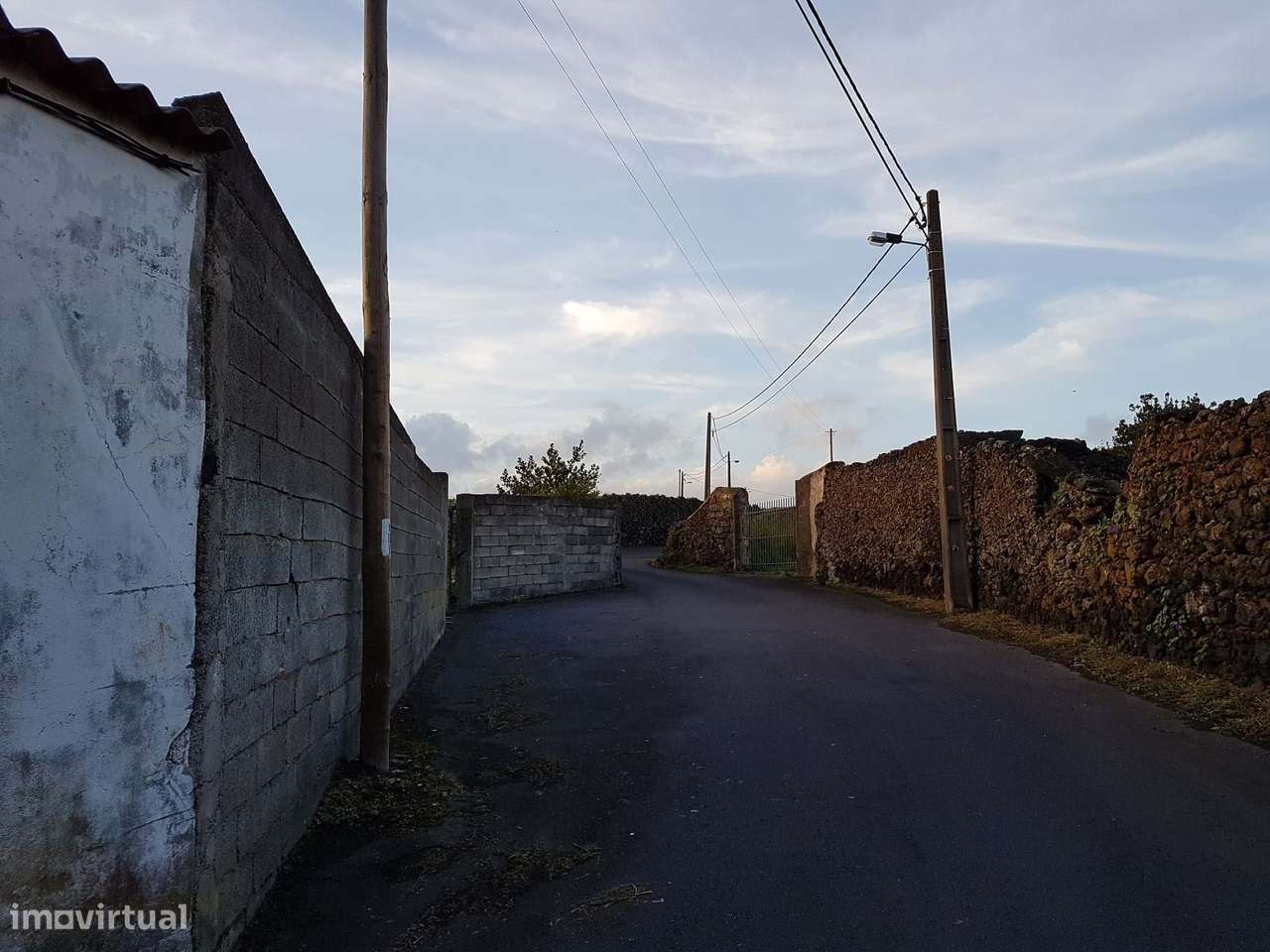 TERRENO PARA CONSTRUÇÃO - Grande imagem: 3/10