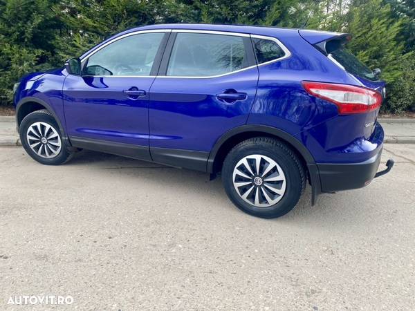 Nissan Qashqai 1.5 DCI Start/Stop N-Connecta - 31