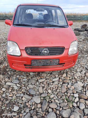 Dezmembrez Opel Agila - 1