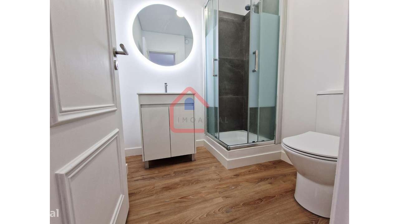 Apartamento T3 em Benfica-25