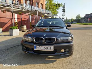 BMW Seria 3 330ix
