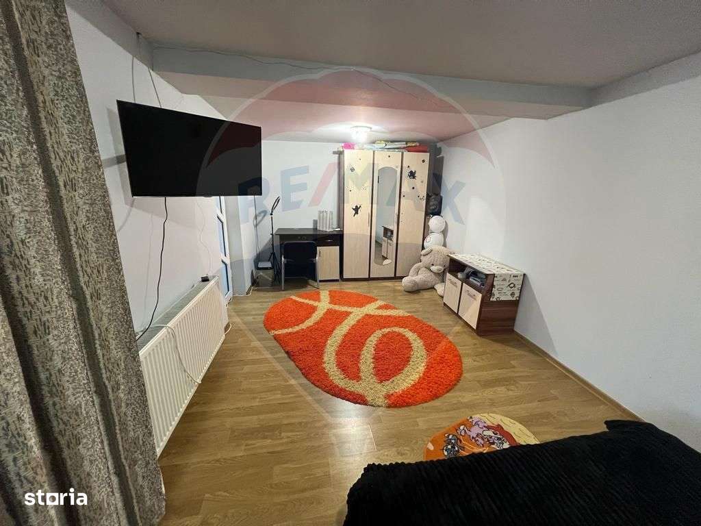 Casă  cu 4 camere de vânzare in Grebanu,judetul Buzau - Imagine principală: 4/8