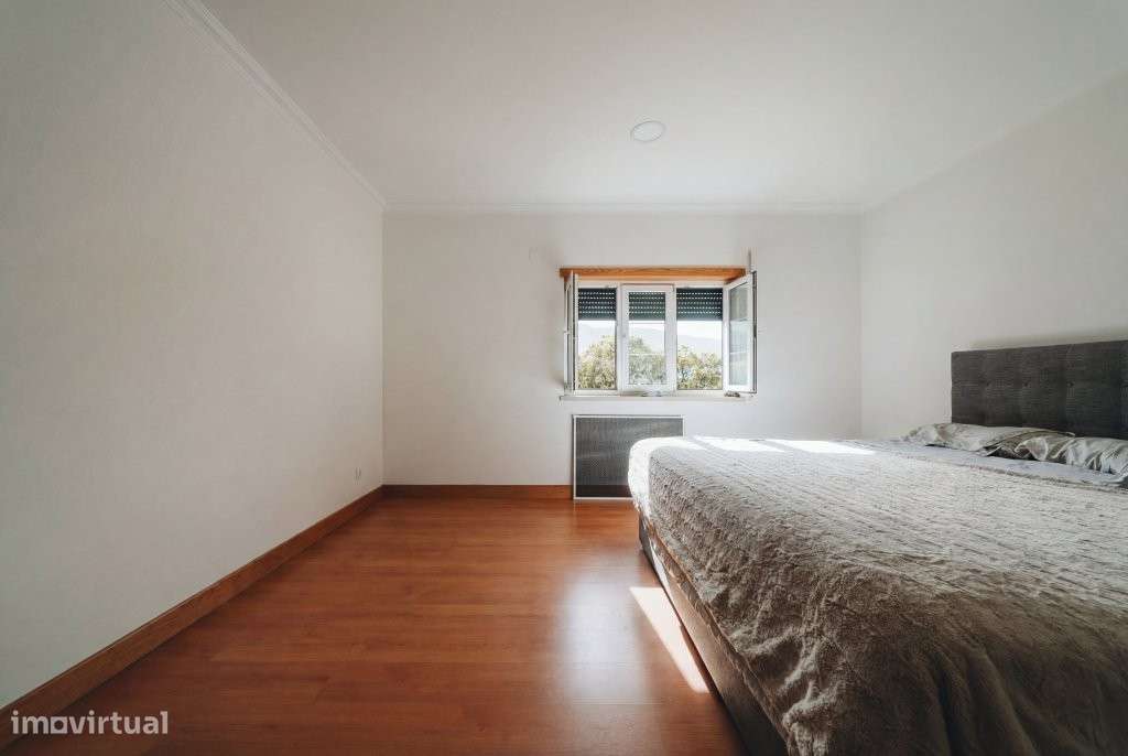 Moradia T7 isolada, com 5 suítes e vistas deslumbrantes-26