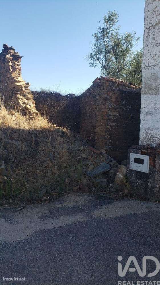 Moradia isolada T4 em Cardigos de 158,85 m2-9