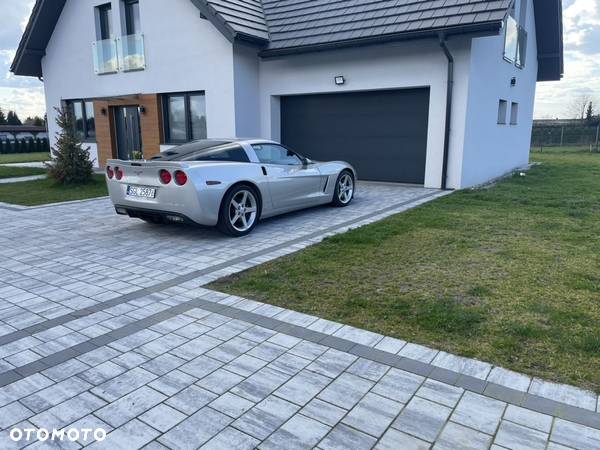 Chevrolet Corvette 6.0 V8 - 24