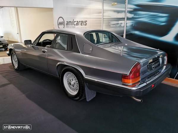 Jaguar XJS - 11