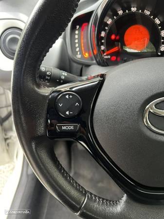 Toyota Aygo 1.0 X-Play+AC+X-Touch - 15