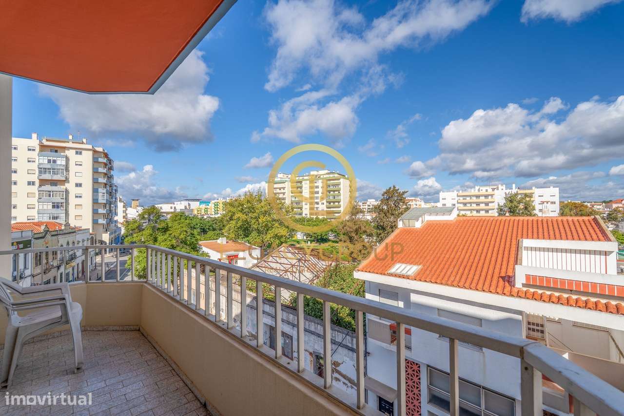 Apartamento T3 – Portimão | Pronto a habitar ou rentabilizar - Grande imagem: 5/26