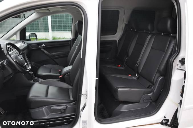 Volkswagen Caddy 2.0 TDI Comfortline DSG - 2