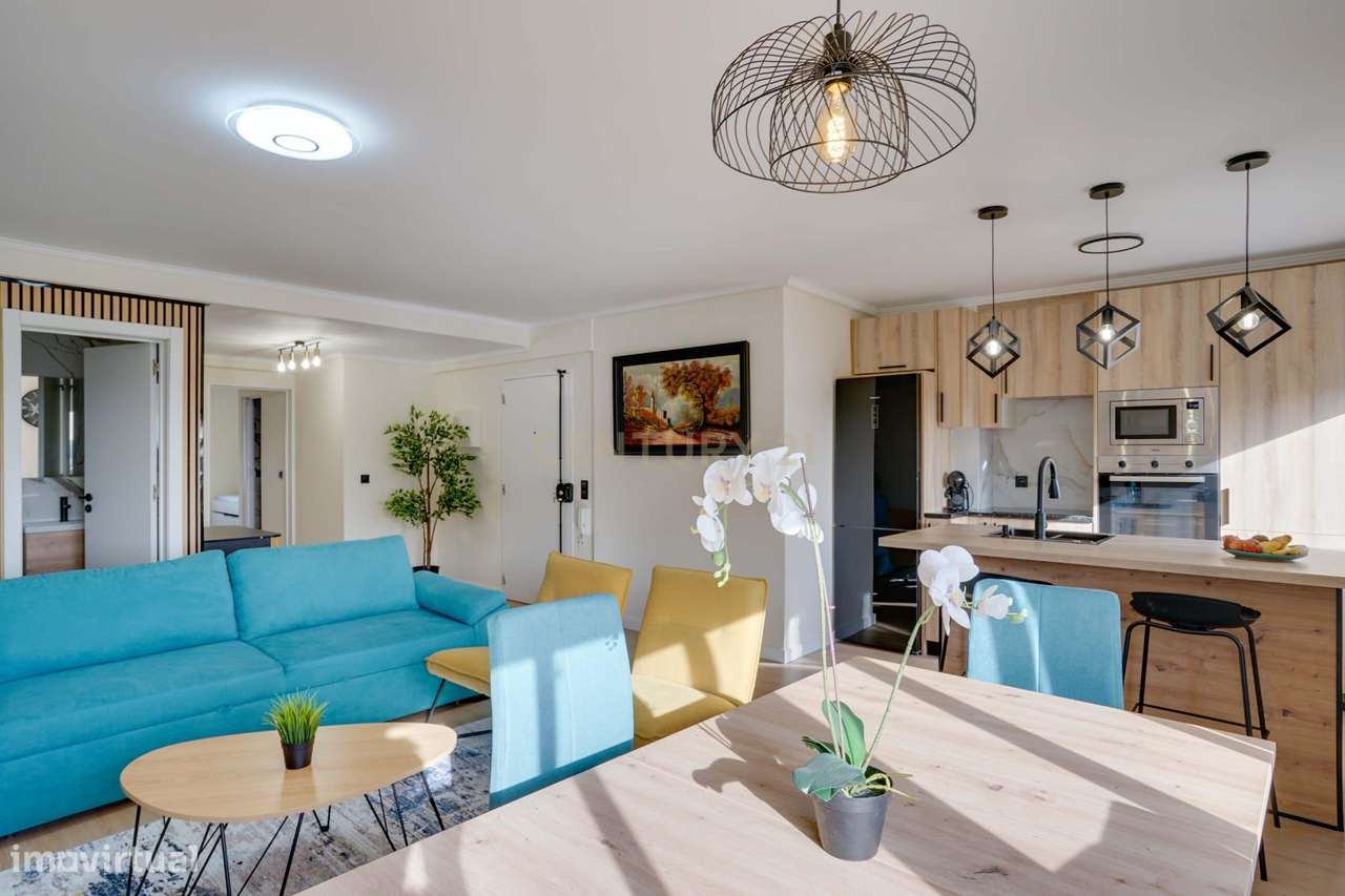 Apartamento T2 remodelado na Rinchoa-8