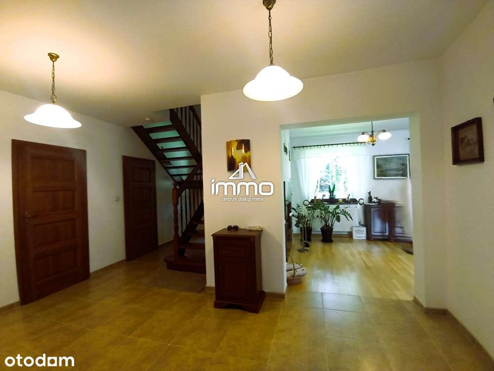 SOSNÓWKA, gm. Twardogóra - piękny dom z garażem w otulinie lasu-6