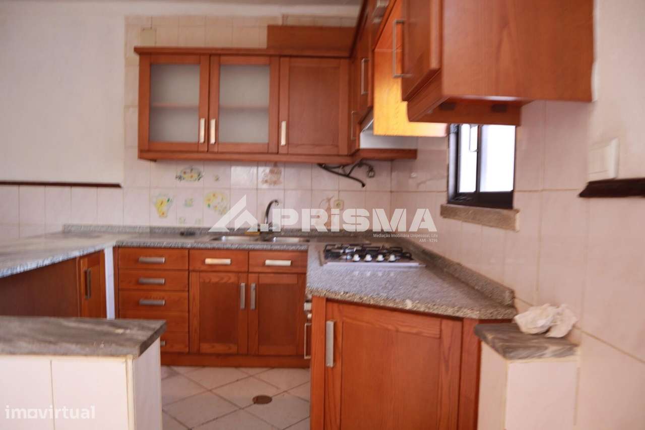 Moradia com espaço exterior para venda em Castelo Branco-4