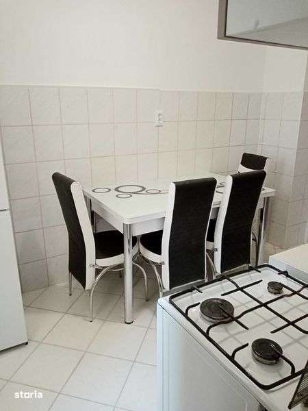 Dau in chirie apartament 3 camere, situation in spate la Lotus - Imagine principală: 4/8