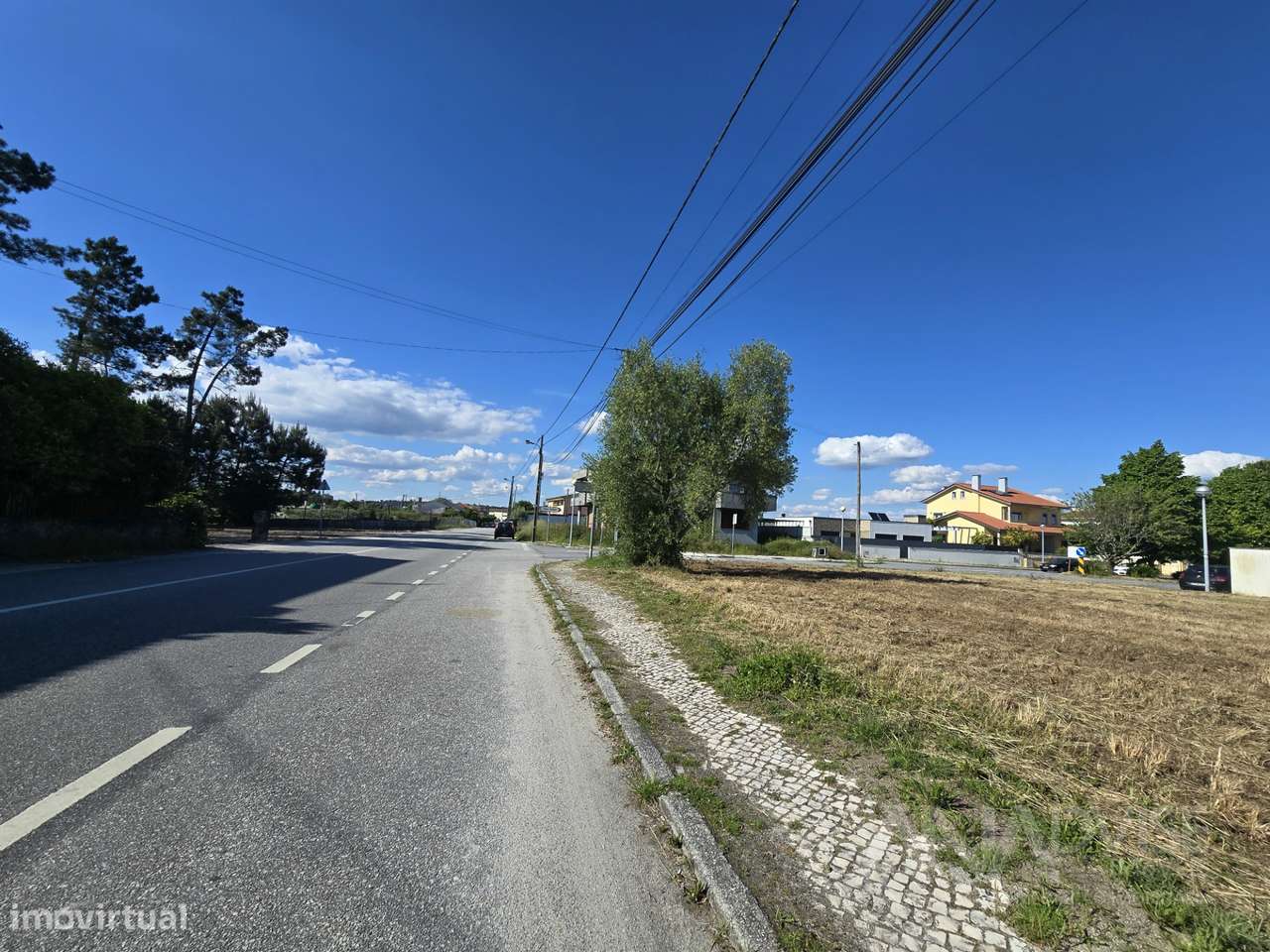 Terreno para construção de moradia - Grande imagem: 4/4