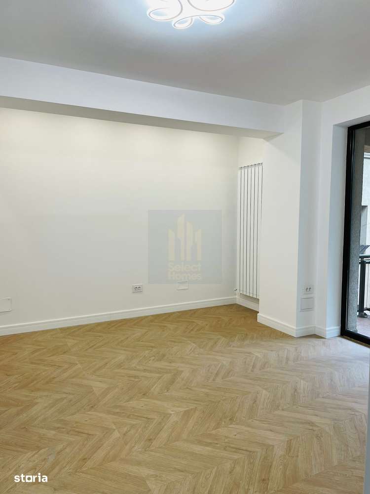 Apartament Renovat 4 Camere de Vanzare Parcare *Arcul de Triumf* - Imagine principală: 5/15