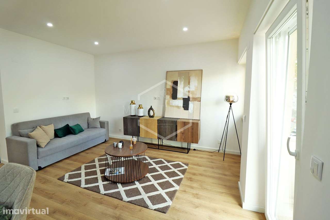 Apartamento T3 totalmente remodelado em Benfica, Lisboa-9