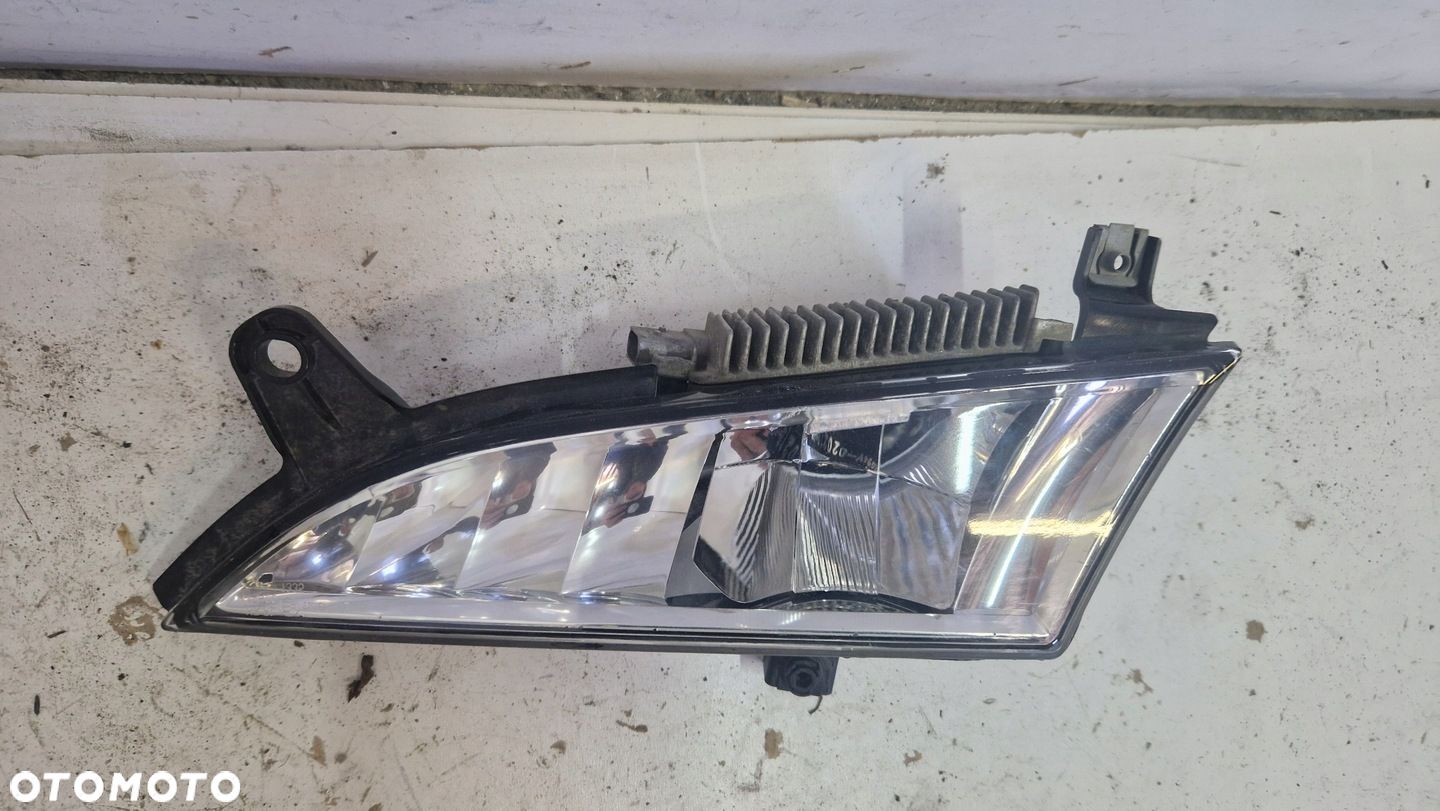 halogen przeciwmgielny lampa maski atrapy scania r s g 2659166 - 1