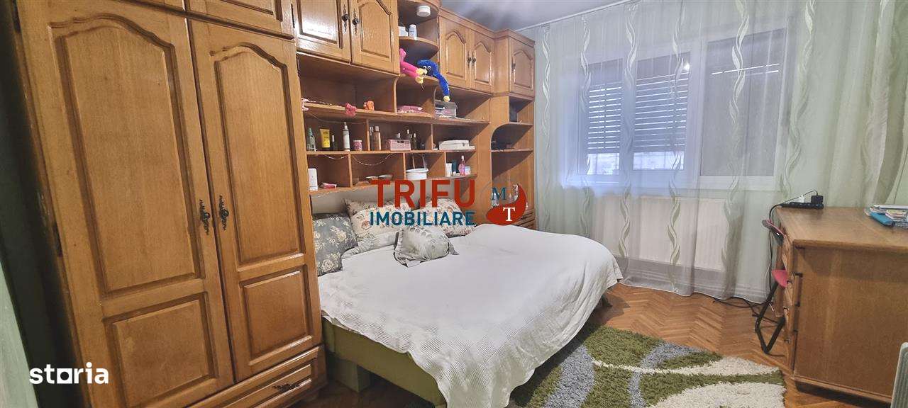 Ofertă de Închiriere Apartament 3 Camere, Zona Cloșca - Imagine principală: 4/9