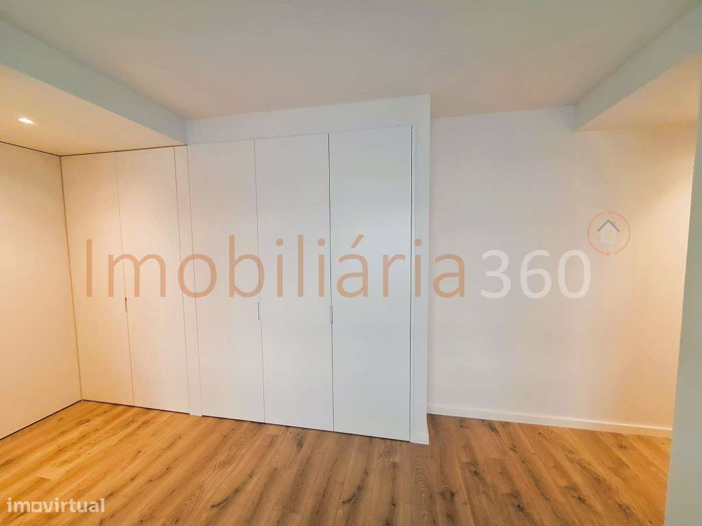 ** Apartamento T3 no Senhora do Porto Residence **-20