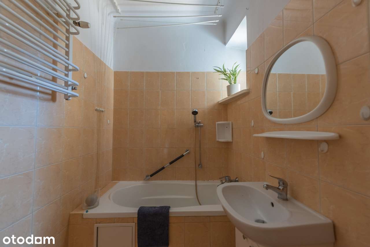 Kamienica przy pl.Bankowym i metrze. Ciche! Bez prowizji od Kupującego-6