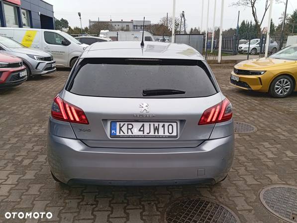 Peugeot 308 1.2 PureTech GPF Allure S&S - 6