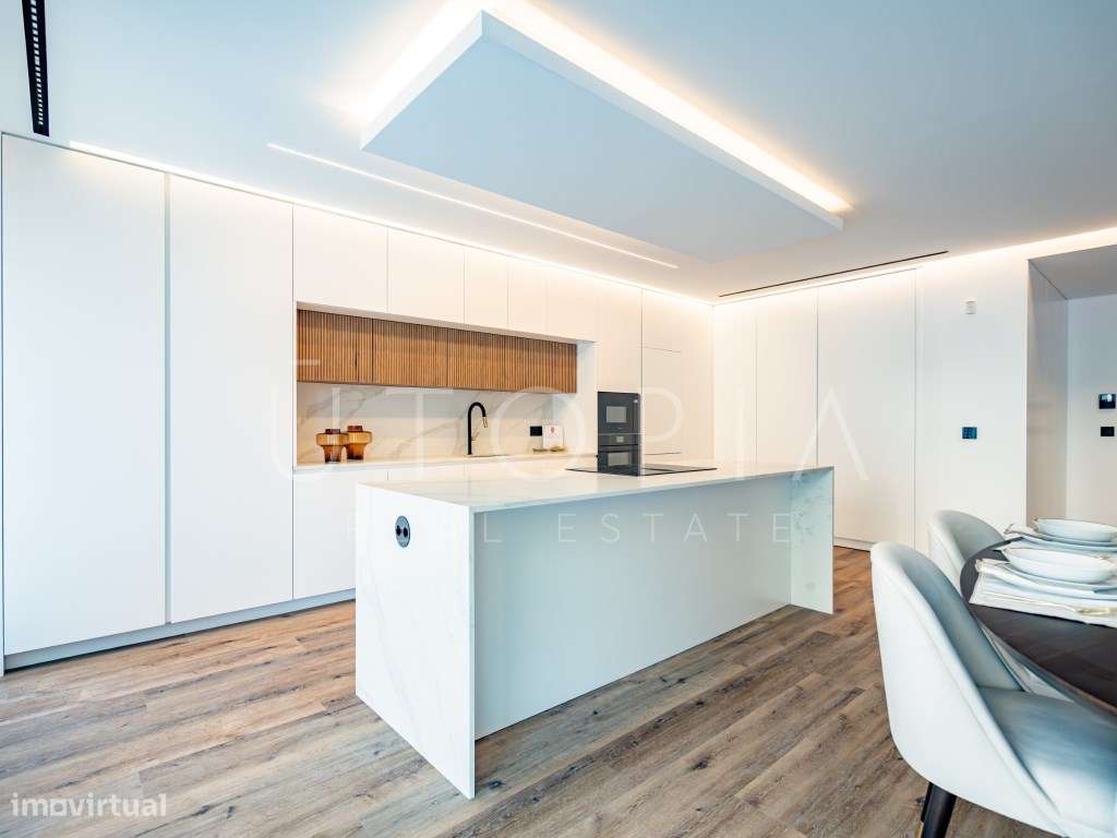 T4 novo com terraço, sala de cinema e piscina - D. João III Prestig...-52