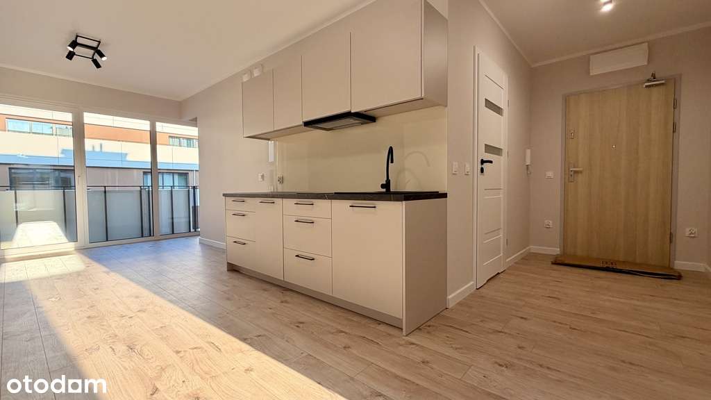 Nowe gotowe mieszkanie w Reda City II VAT TARAS-0