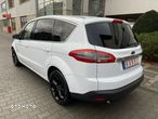 Ford S-Max - 9