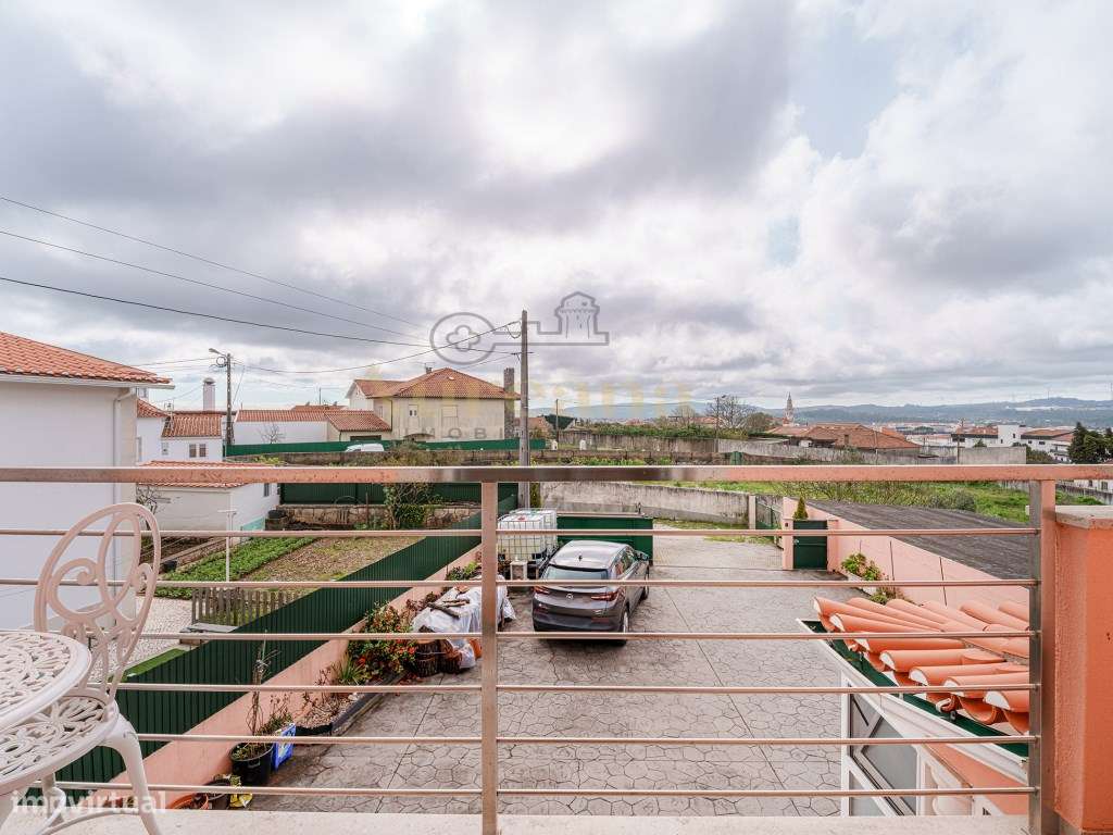 Moradia T3+1, na Moita Redonda, Fátima-44