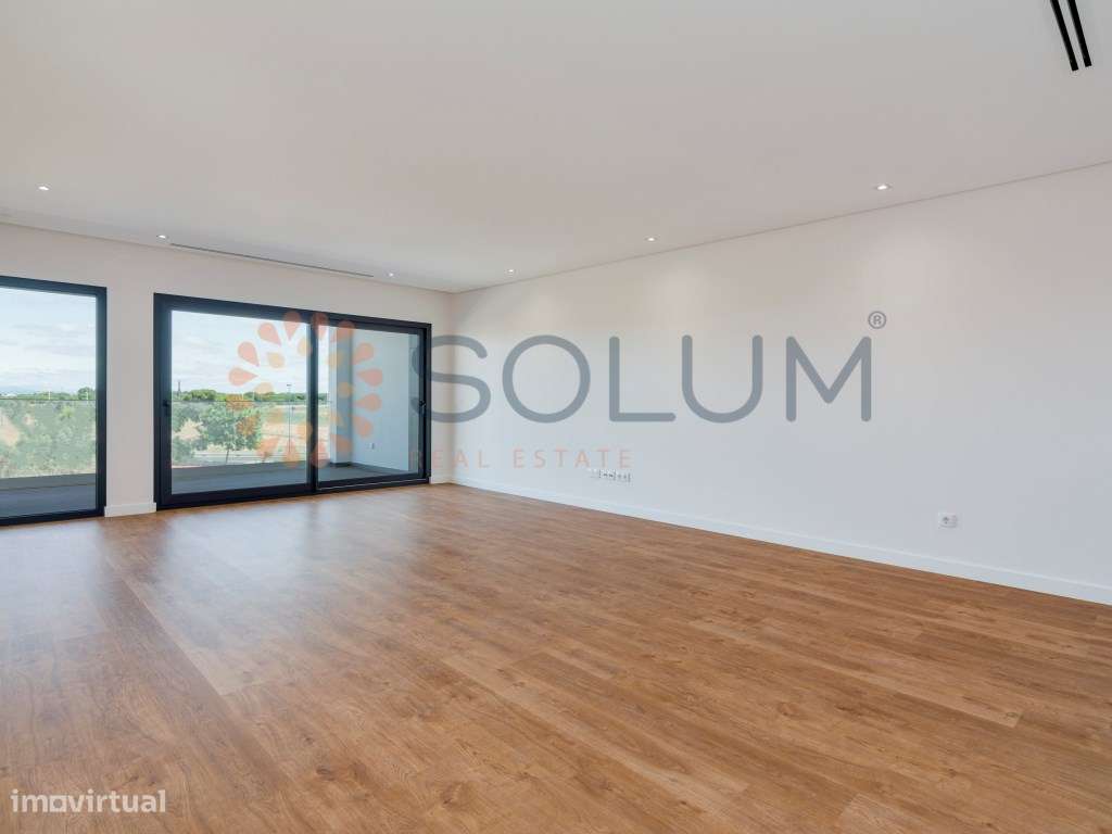 T3 com 3 Suites e Terraço em U - Montijo - Grande imagem: 2/26