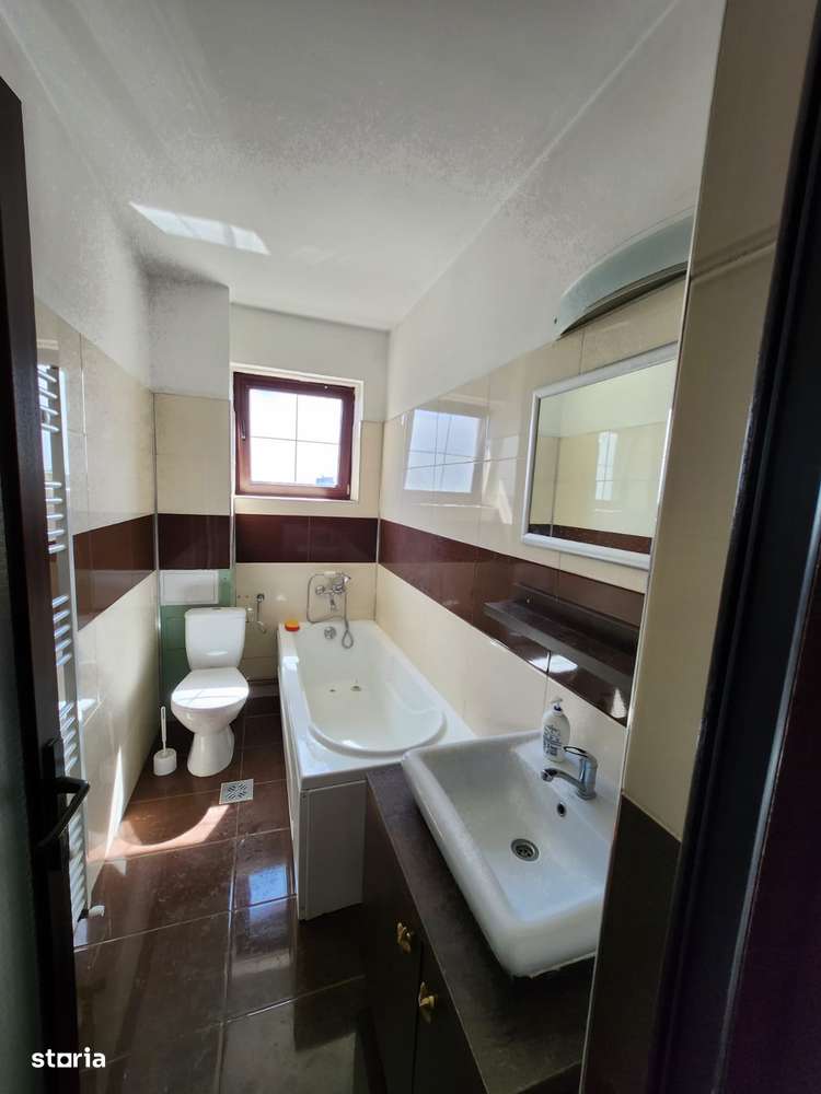 Ultracentral Ploiesti strada Tache Ionescu garsoniera 45 mp - Imagine principală: 5/8