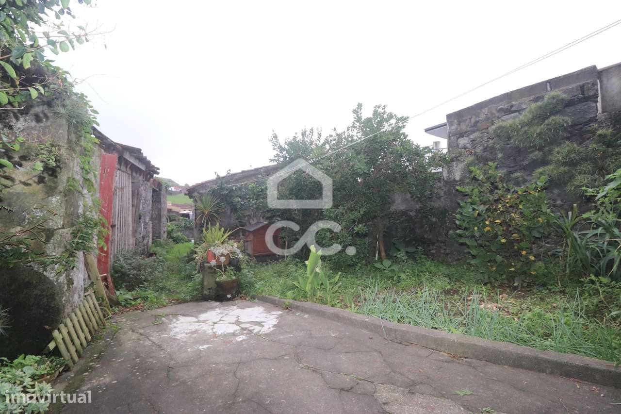 Moradia com 4+2 Quartos - Fenais da Ajuda - Ribeira Grande-26