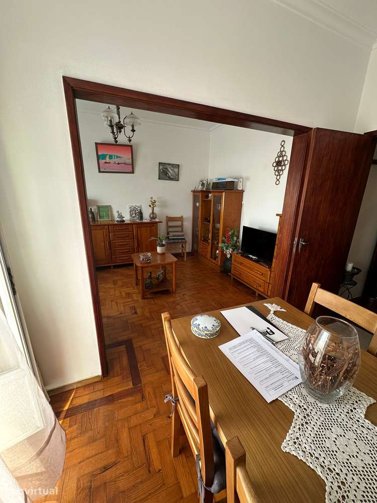 Apartamento T2 com varanda em Salvaterra de Magos-5