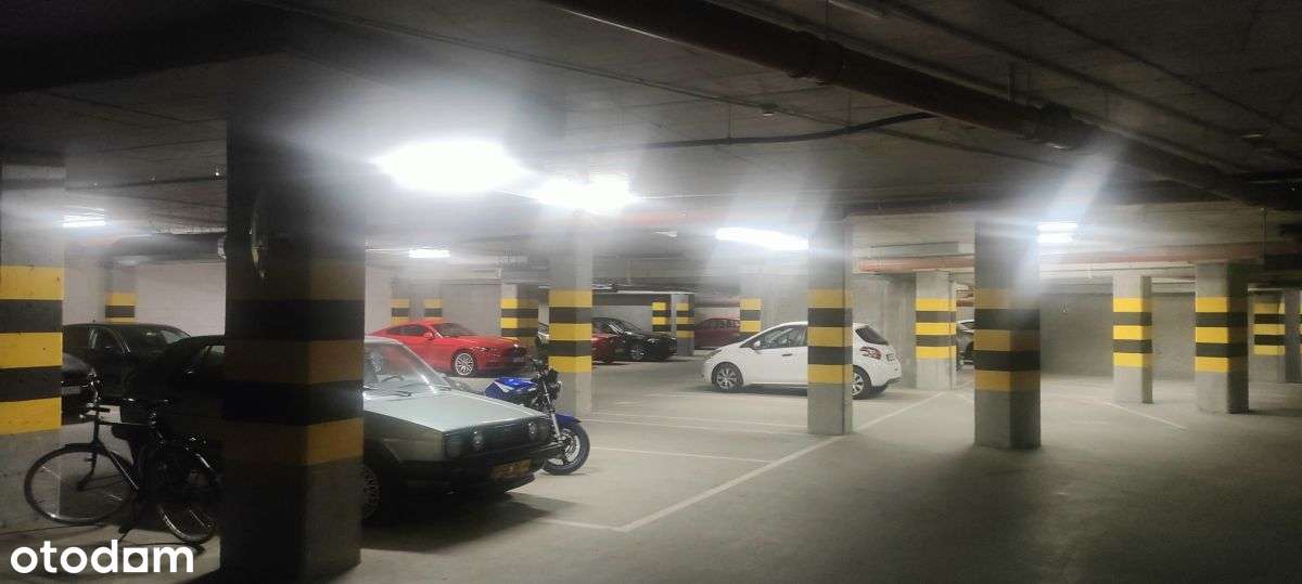 Nowoczesny apartament z przestronnym tarasem !-17