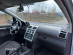 Volkswagen Touran 2.0 TDI Highline - 11