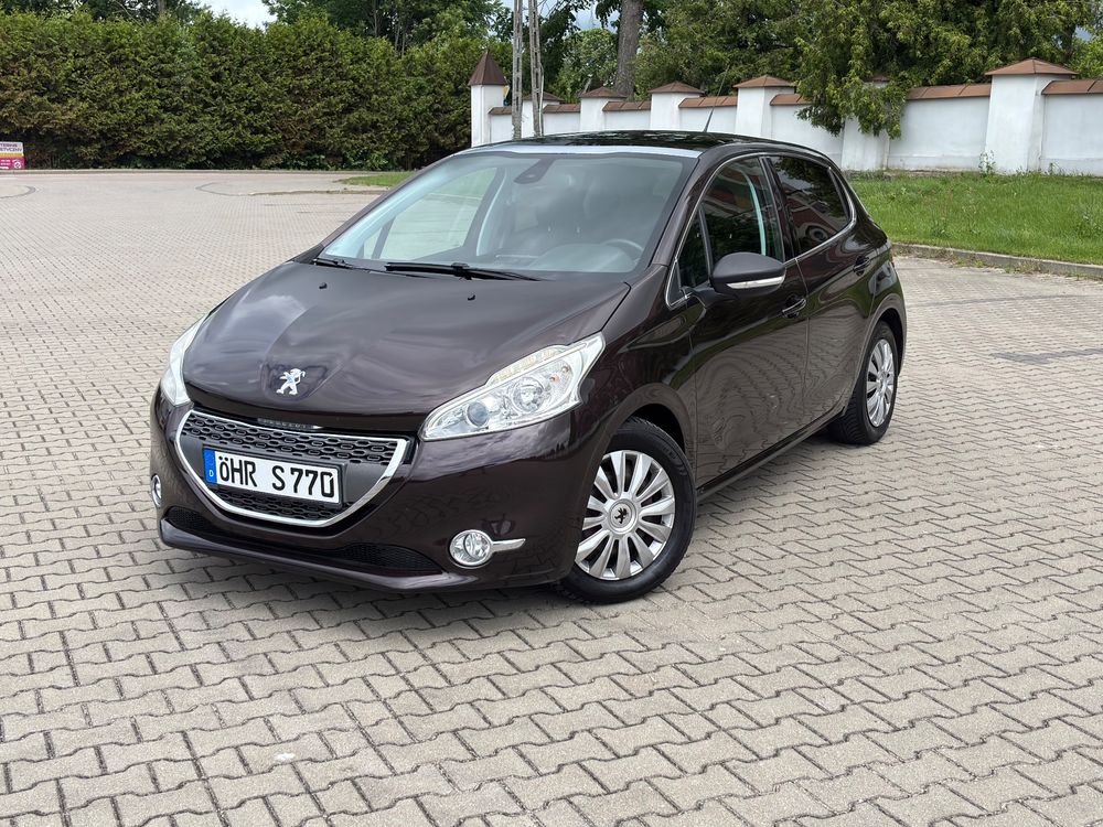 Peugeot 208 I 120 VTI Allure 2012