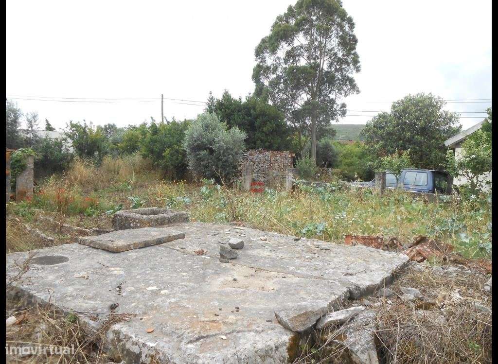 TERRENO PARA CONSTRUÇÃO COM 2880 M2 - MORADIA PARA RESTAURO-19